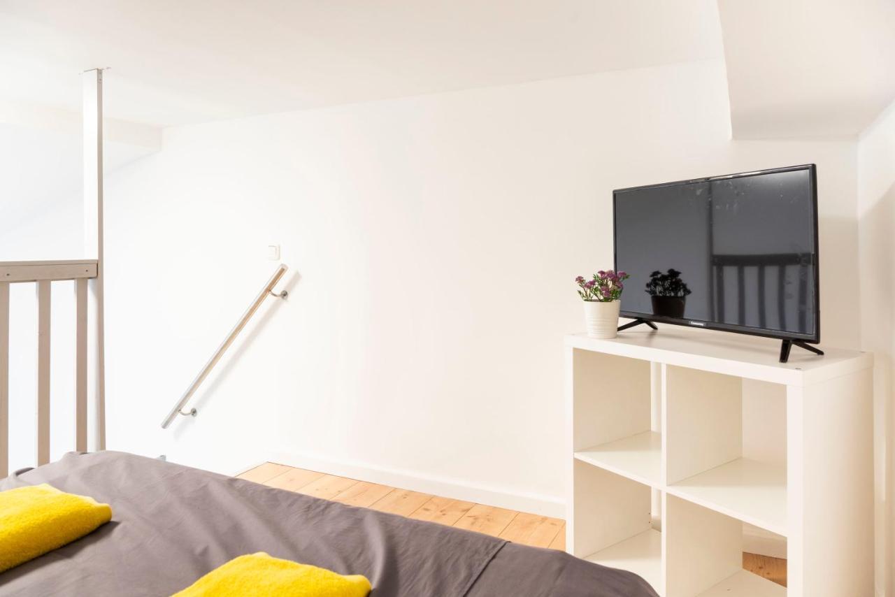 Spacious Loft Style Apartment In Berlin Willmersdorf Extérieur photo